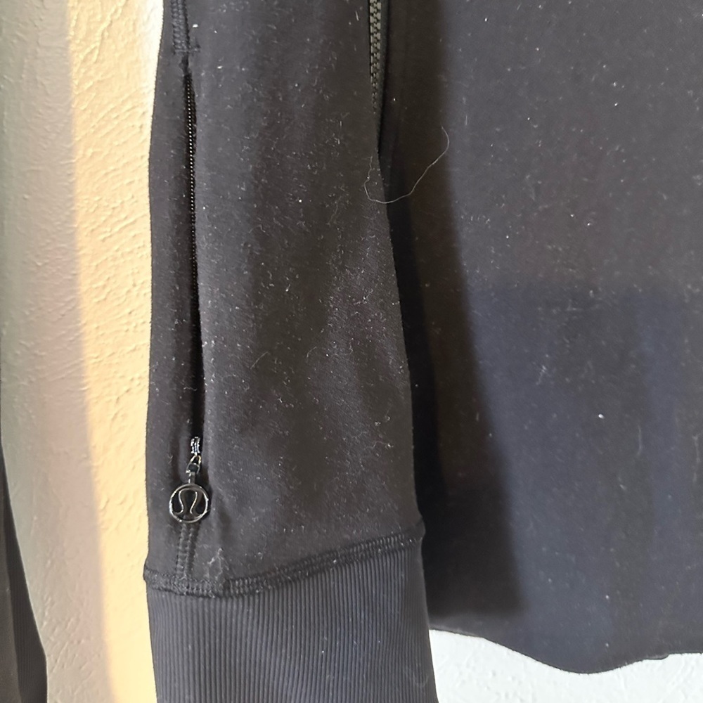 Lululemon Precision jacket size 10​​​​​​ - Picture 12 of 13